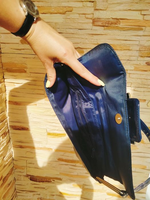 Удобный вместительный клатч + вечерняя сумочка