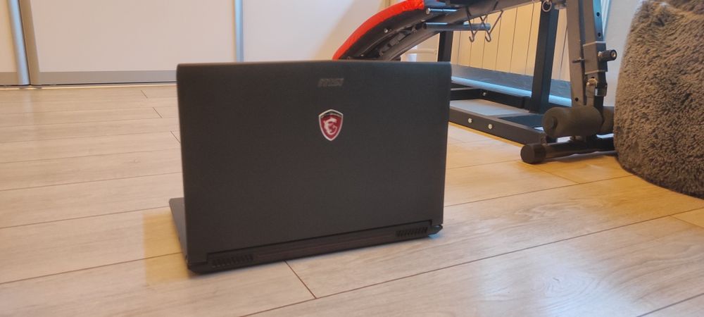 Laptop MSI GL62 7RD