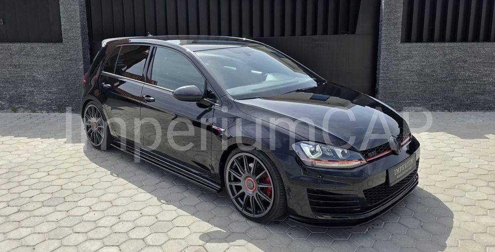 VW Golf GTI Performance BlueMotion DSG