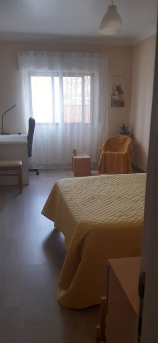 Quarto pqra alugar