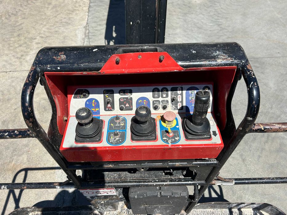 Plataforma Articulada Manitou Diesel 180 ATJ