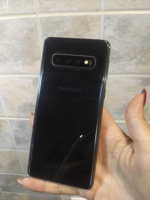 Samsung galaxy s10 8/128