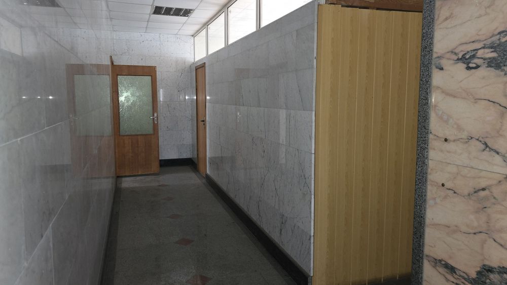 Продаж будівлі 452 м.кв. + 20,7 соток, Коростишів