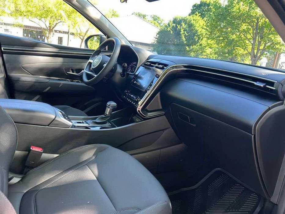 Hyundai Tucson      2024
