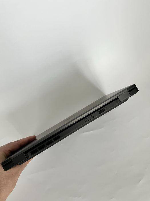 Dell latitude 5290 i5-8250u 12.5inch 4g sim lte