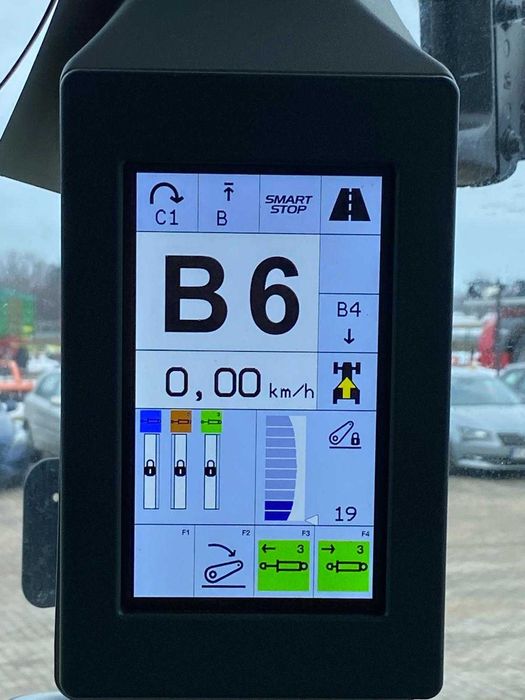 Ciągnik ARION 450 First Claas Demo