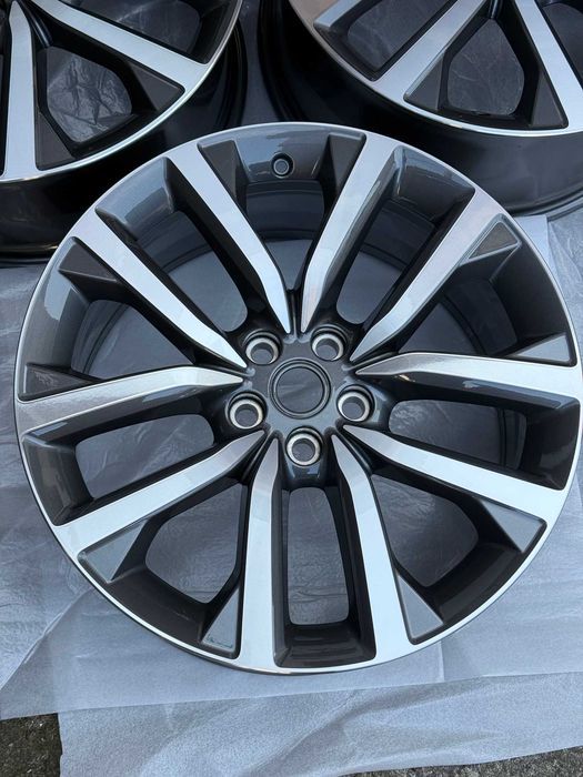 Oryginalne alufelgi OE Land rover Discovery V 5 21 5x120 L462 Range