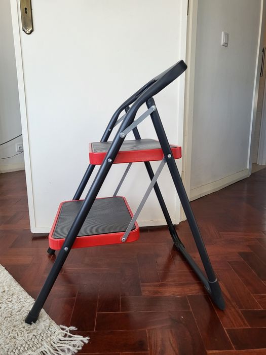 Escadote 2 Degraus arrumável