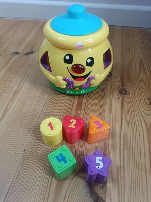 Fisher price garnuszek na klocuszek