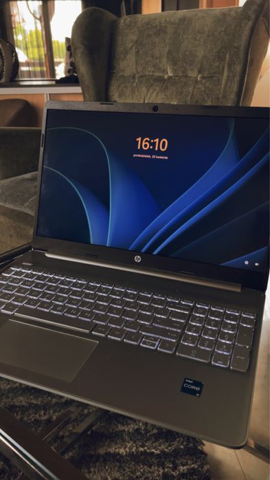 Laptop HP 15 Stan bardzo dobry dwa razy używany