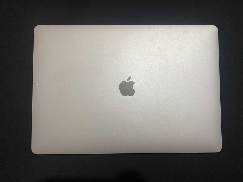 Macbook 2019 16" (На запчастини)