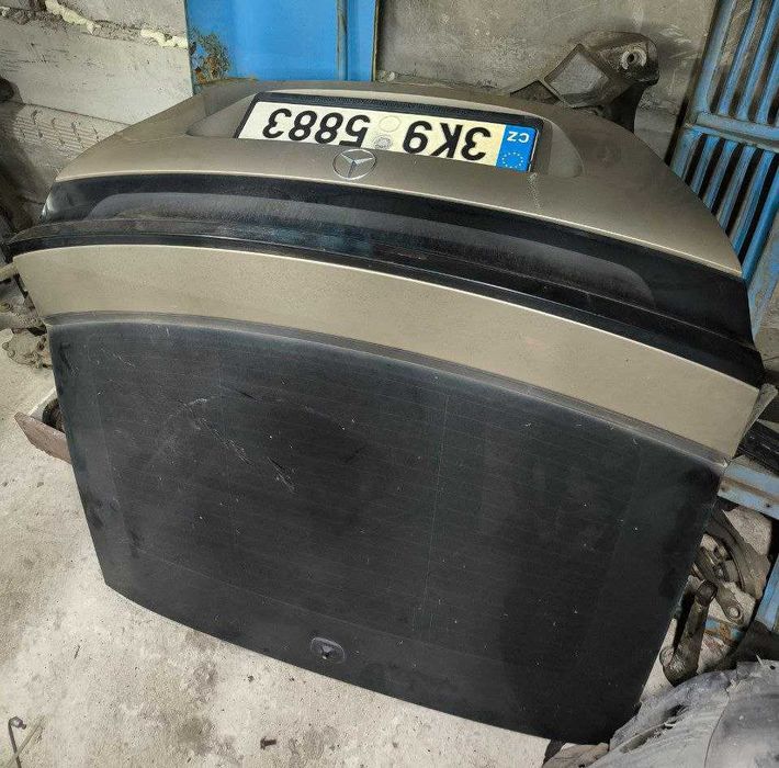 Крышка багажника Mercedes-Benz C-class C203 (W203 Купе)