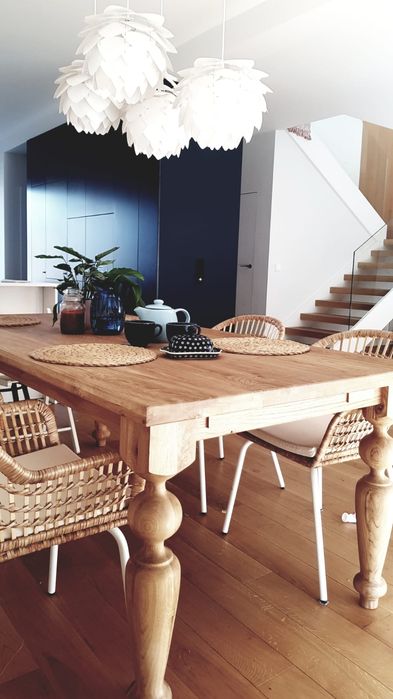 Piekny Stół Dębowy rozkladany  fermhaus vintage toczoone nogi klasyczny