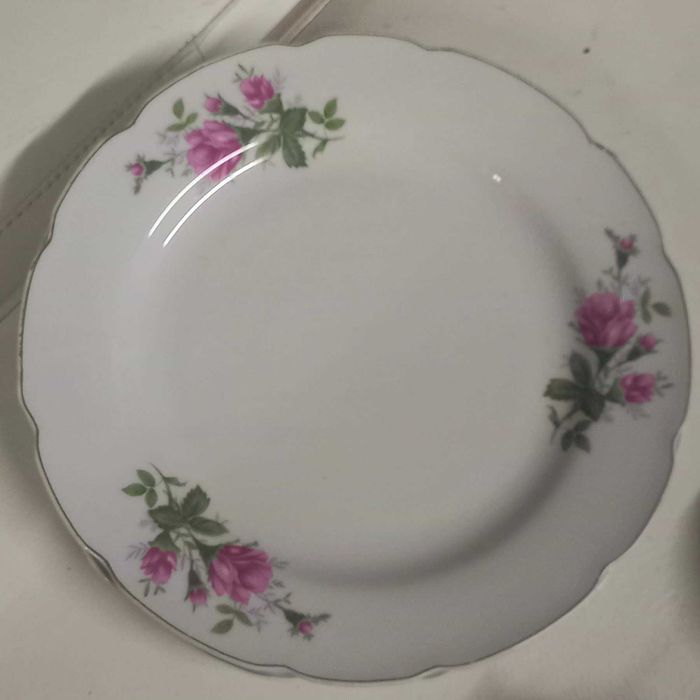 Decorative Plates442505768846632962