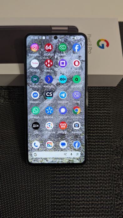 Pixel 8 pro neverlook в ідеальному стані.