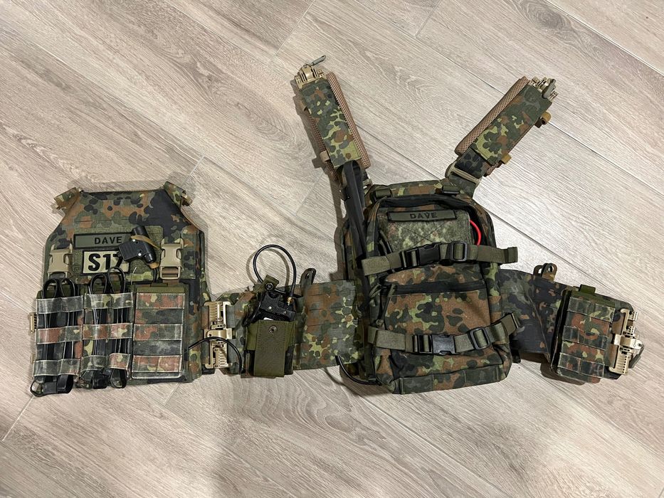 Plate Carrier CombatSystems Edição Limitada Flecktarn