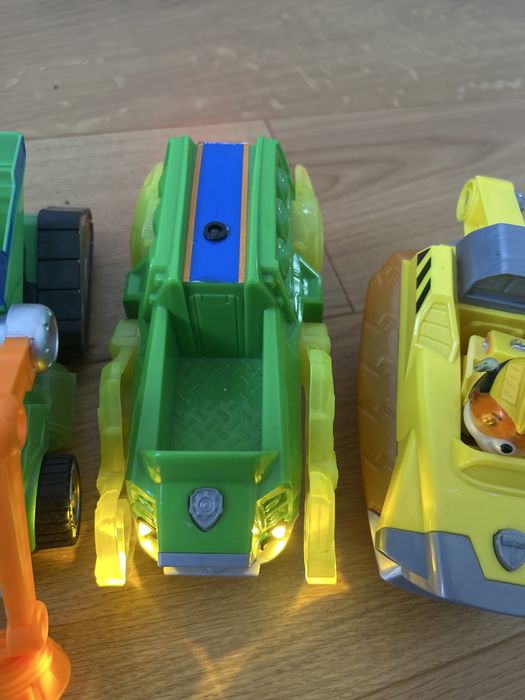 Psi patrol 3 auta