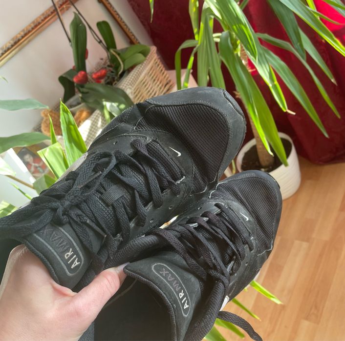 Nike Air Max IVO 45  sportowe czarno białe