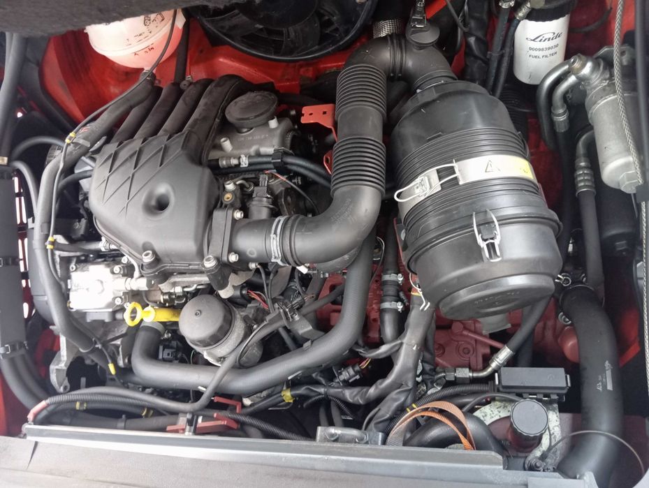 Wózek widłowy Linde H25D-02