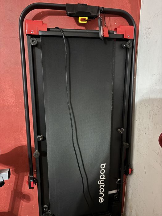 Vendo passadeira eletrica e bicicleta ergometrica