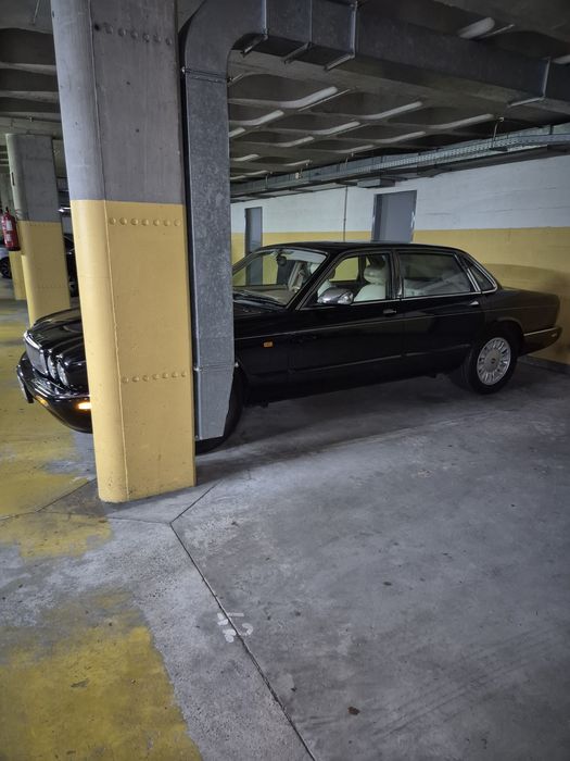 Garagem rua das Andresas 352