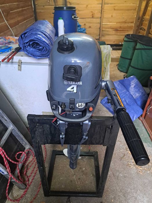 Silnik zaburtowy YAMAHA