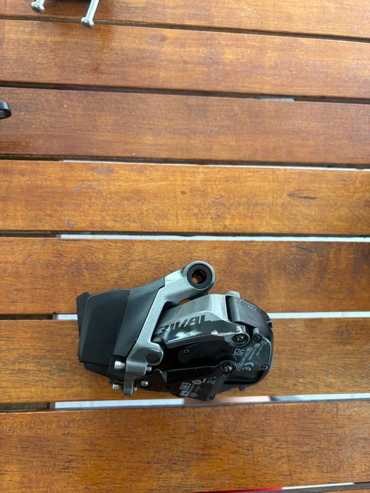 Grupo SRAM rival axs