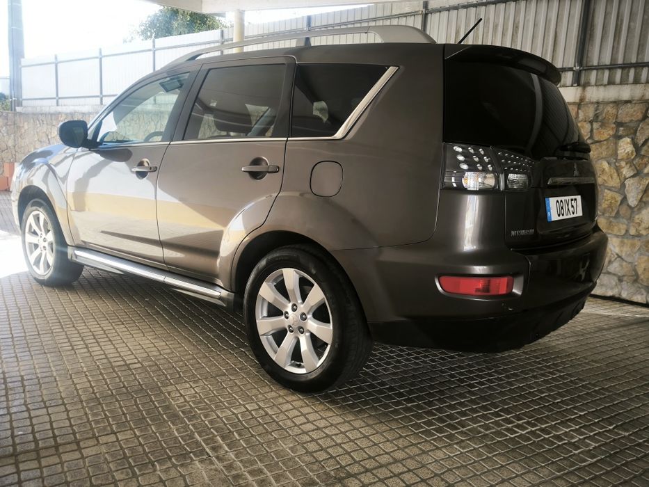 Mitsubishi Outlander 2.0 DI-D 140cv (Motor VW)