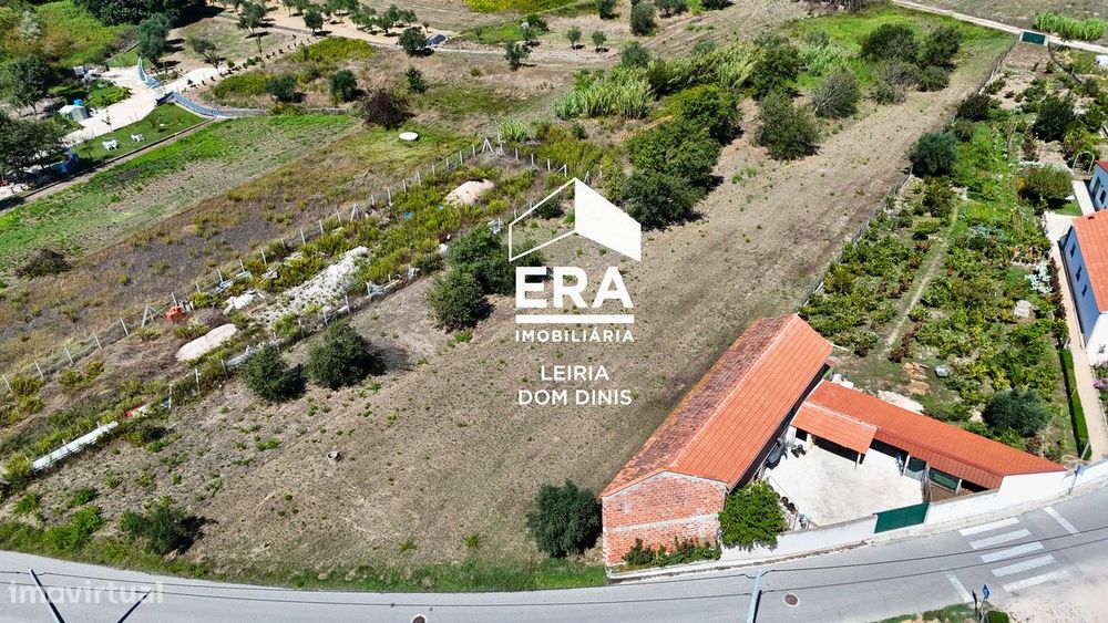 Terreno Com 1.600M² Com Potencial Para Construção
