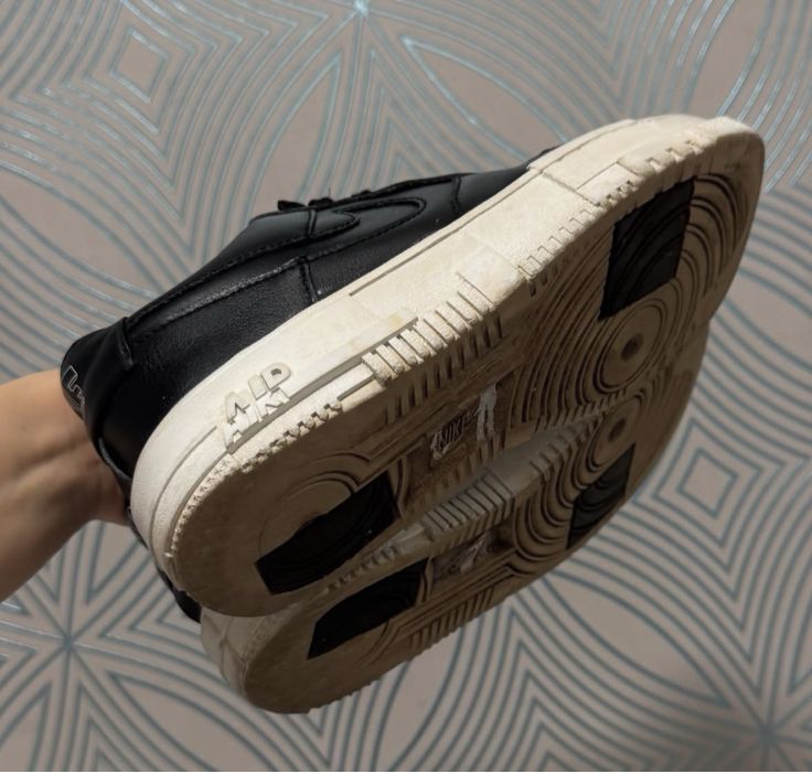 Кросівки Nike жіночі