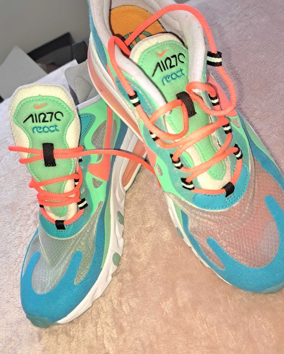 Nike Air Max 270 React