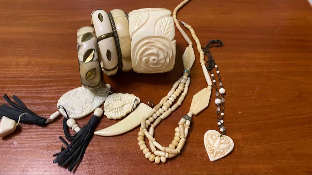 Винтажні браслети та часи