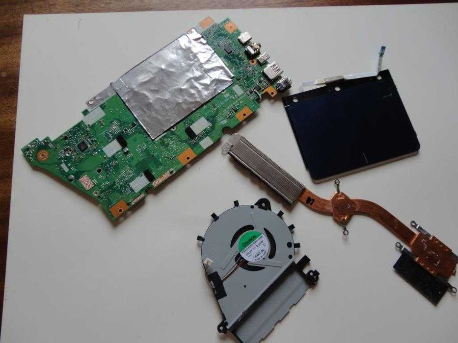 Peças portátil Asus UX430U