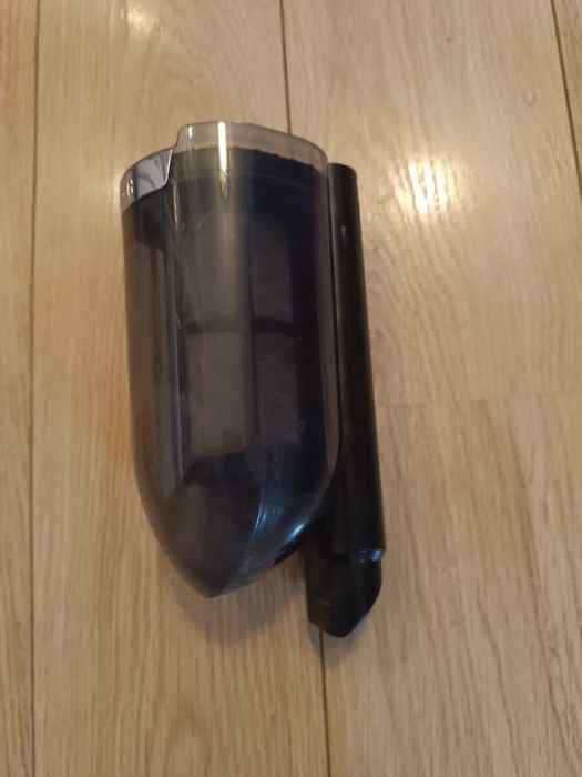 /// Odkurzacz pionowy Bosch 25.2V Flexxo Serie 4 - zbiornik, pojemnik