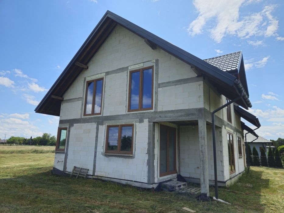 Sprzedam dom  w koniaczowie