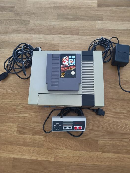 NES - Nintendo Entertainment System