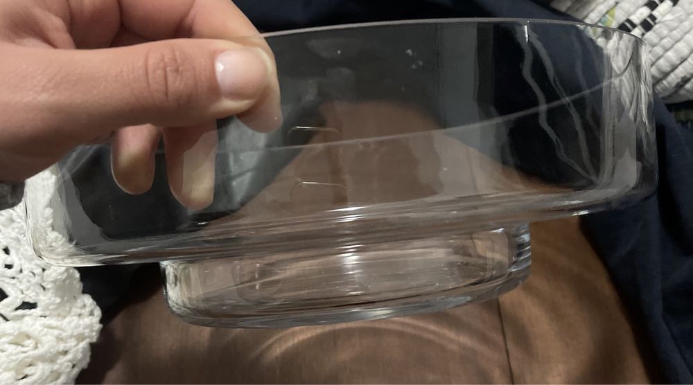 Tigela redomda de vidro