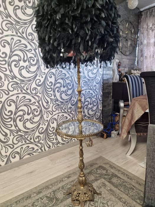 Candeeiro bronze com mesa