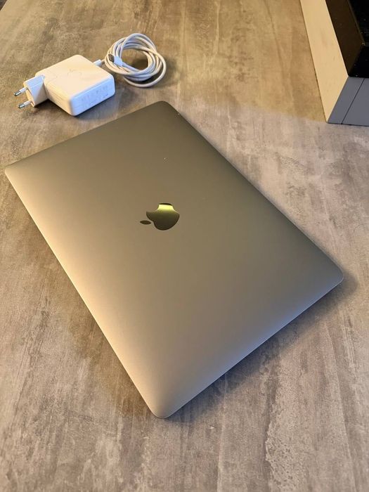 macbook pro m1 pro 14 - купити ноутбуки - Ціна на OLX.ua