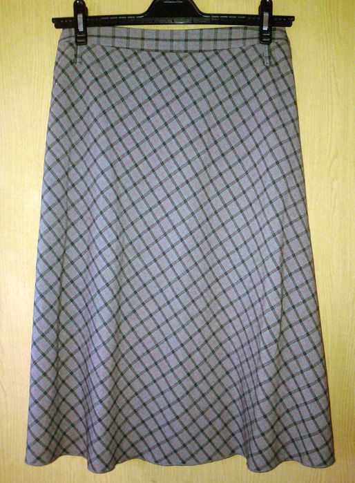 Спідниця клеш (р. 44)