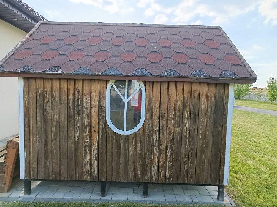 Domek dla dzieci do ogrodu