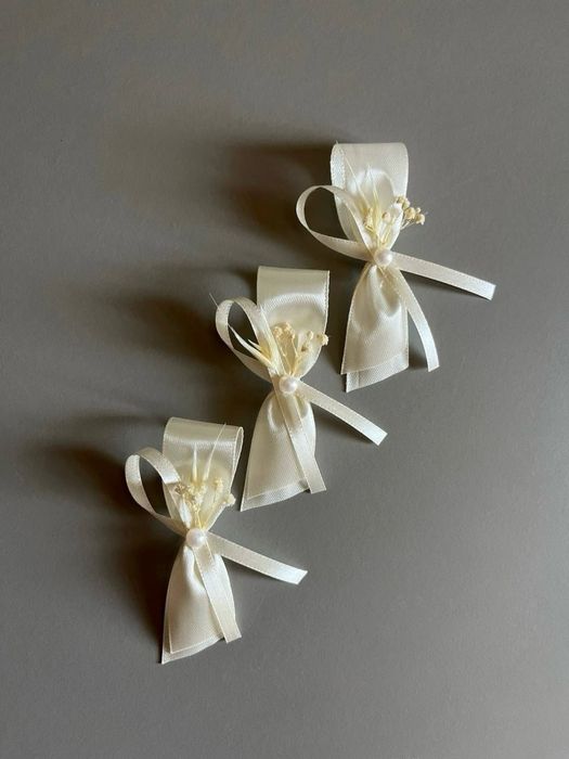 Бутоньєрки на замовлення | від 25 грн