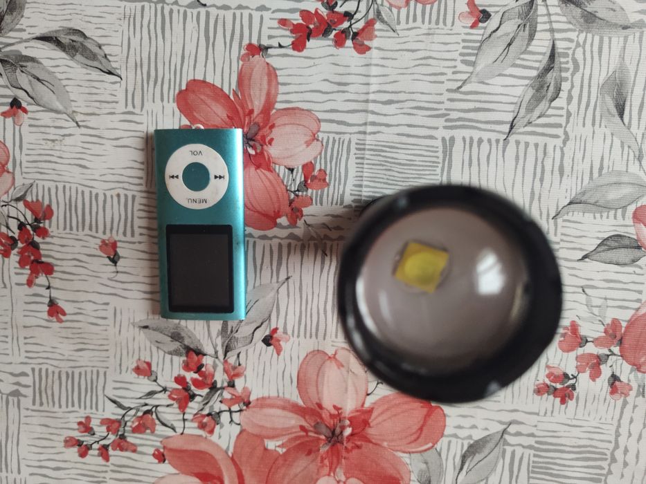 Плеєр мп3 + фонарик