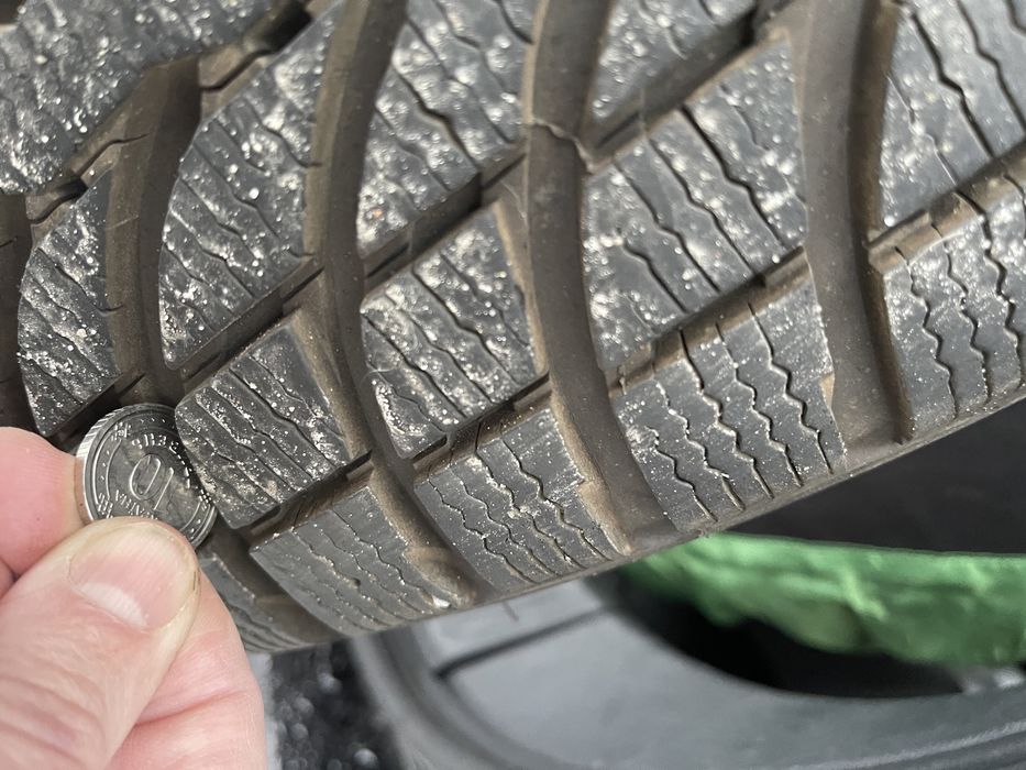 Резина зимня Michelin Latitude Alpin L2 225/60/R17