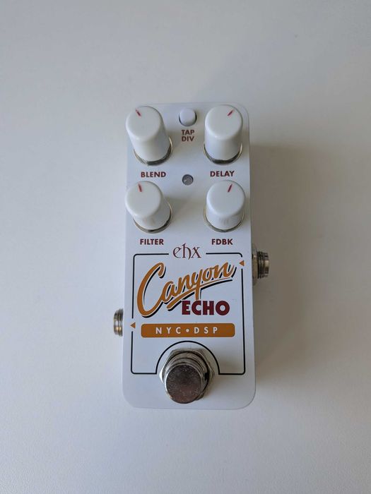 Electro-Harmonix Pico Canyon Echo Delay