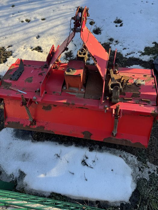 Продам трактор і комплектуючі до нього