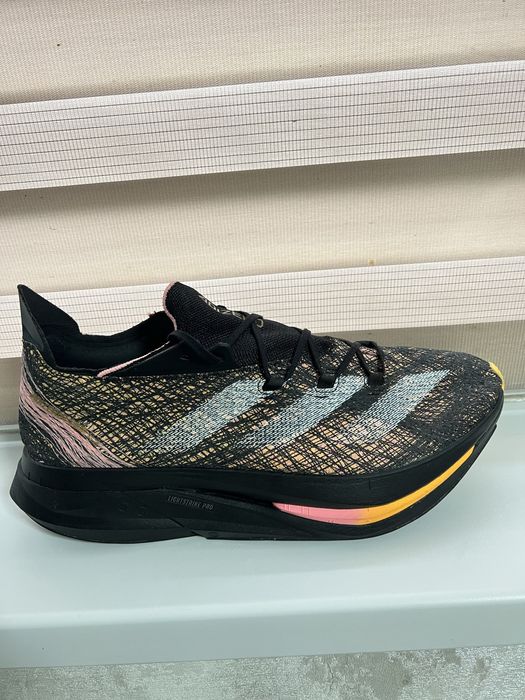 Кросівки Adizero Adios Pro 3