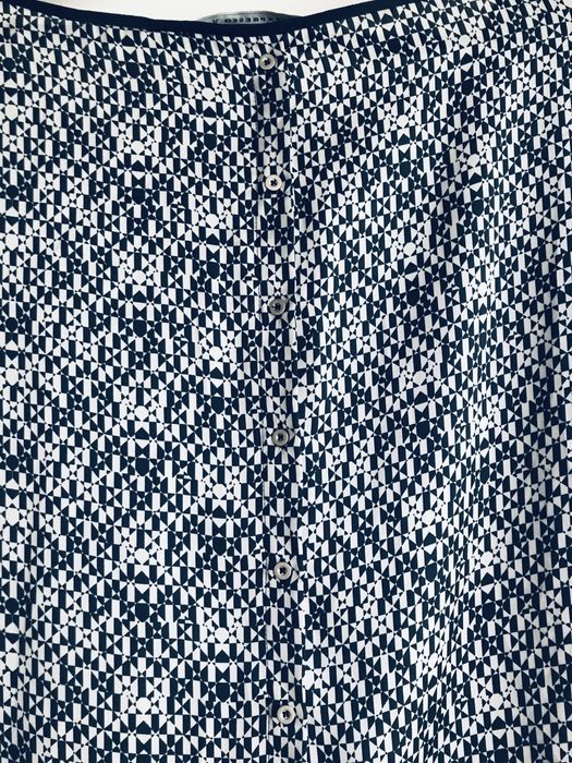 Zwiewna elegancka bluzka S