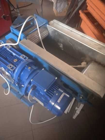 Maszyna  rolnicza gilotyna do stripsa  tytoniu