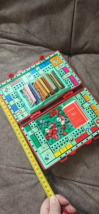 Monopoly Travel 1999 Hasbro, дорожная монополия в виде чемодана